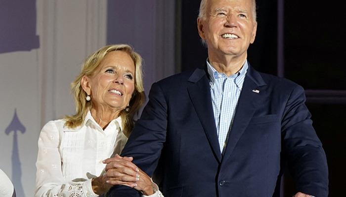 Dünya bu kez Biden’ın eşini konuşuyor!  Ünlü derginin kapağındaydı!