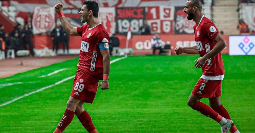 Antalyaspor evinde Sivasspor'u yendi – Futbol Haberleri