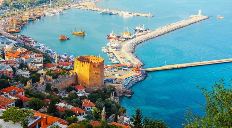 Alanya’da Romantik Bir Hafta Sonu – Aşkın Rotası 