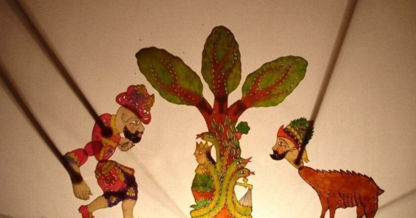 23 Nisan’da Pera Müzesi’nde “Küçük Eller, Büyük Gölgeler” – Kırılma Kültürü – Sanat Haberleri