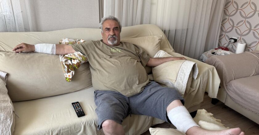 Aksaray’a bağlı 4 sokak köpeği olan kişi yaralandı
