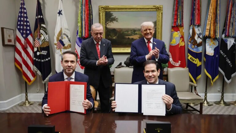 Özgür Karabat: ‘Erdoğan, Amerika Birleşik Devletleri ve Rusya’da meşruiyetini arıyor, ulus bedeli ödüyor’ – siyasi haberleri kırıyor