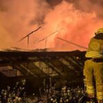 Müstakil evde çıkan yangın yandaki eve de sıçradı, 2 ev kül oldu