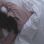 Gece Lambasının Gizemi: Karanlıkta Diyabeti Tetikliyor!